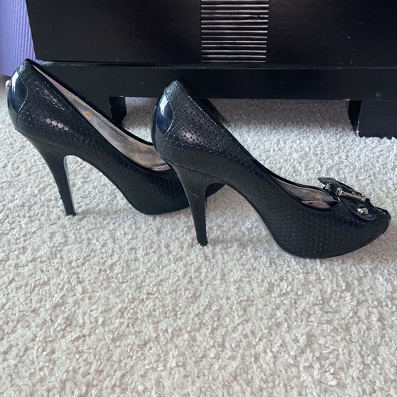 Gianni Bini heels - Picture 8 of 12